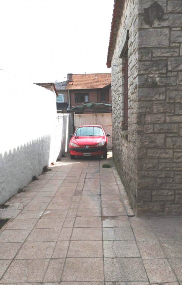 CHALET EN SAN CARLOS
