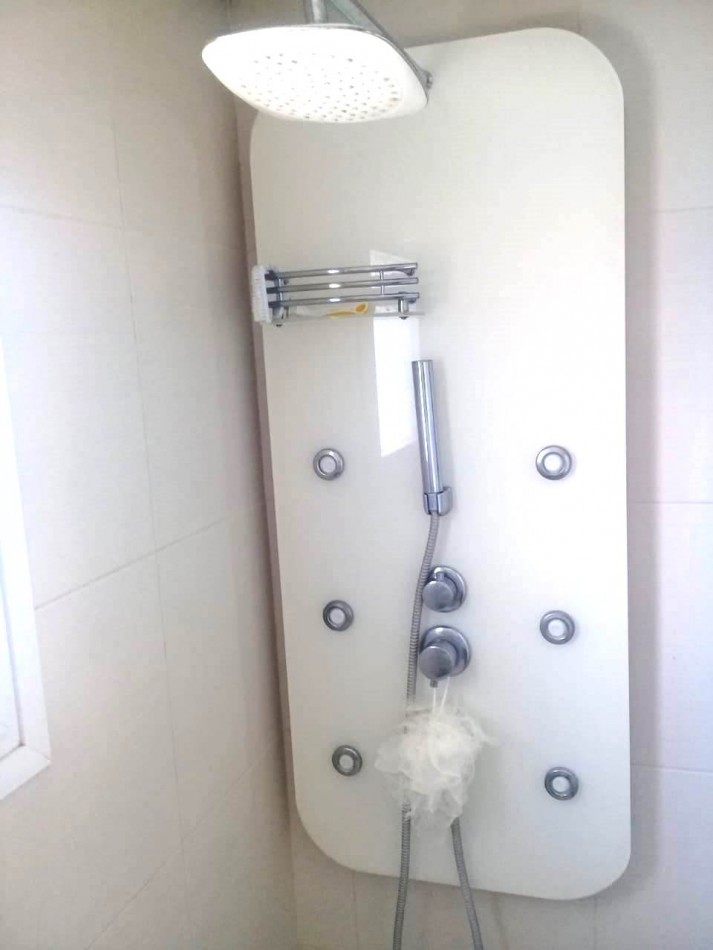 DUPLEX 4 AMBIENTES COCHERA , JARDIN y PARRILA