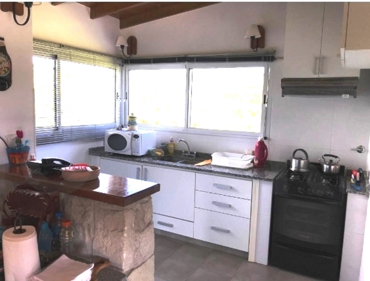 CHALET EN ESTAFETA / CHAPADMALAL
