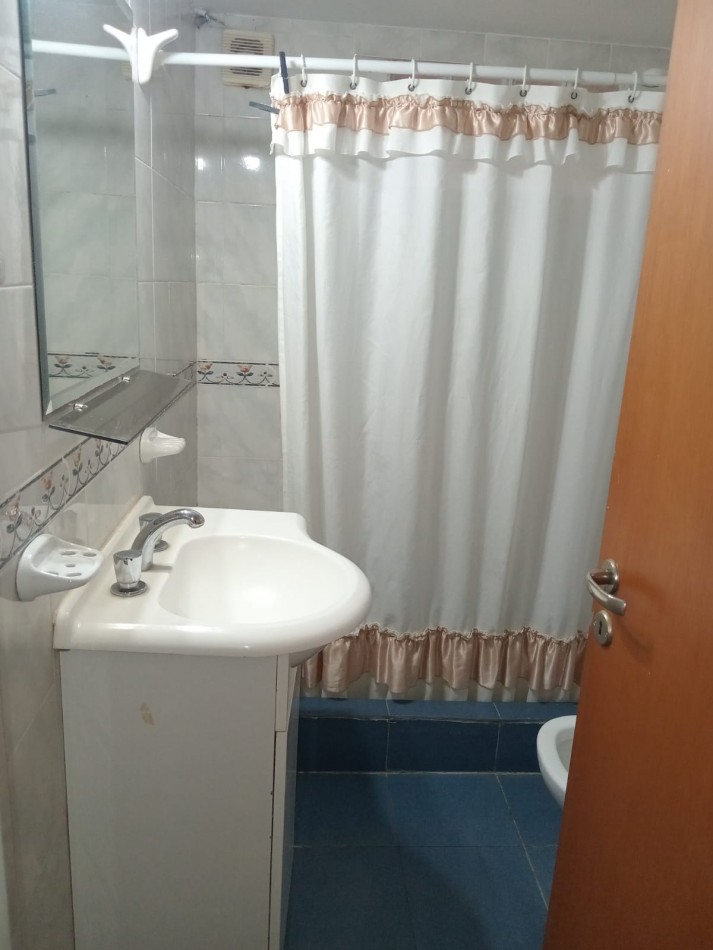 VILLA GESSEL DUPLEX 3 AMB.FRENTE AL MAR c/ COCHERA