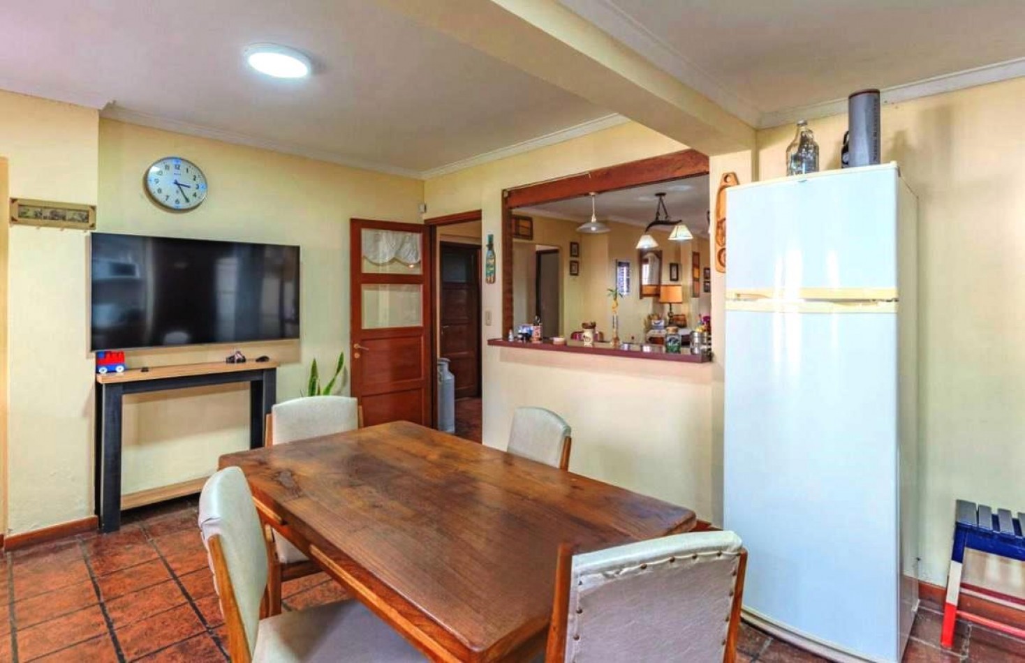 CHALET ZONA CENTRO GUEMES
