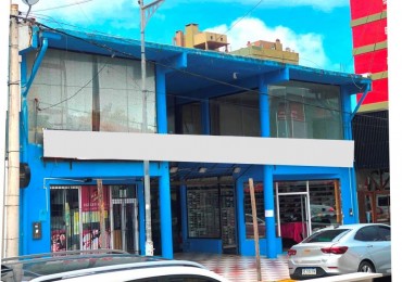 PASEO DE COMPRAS